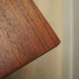 Panneau bas en teck, design danois, années 1970, production: Danemark