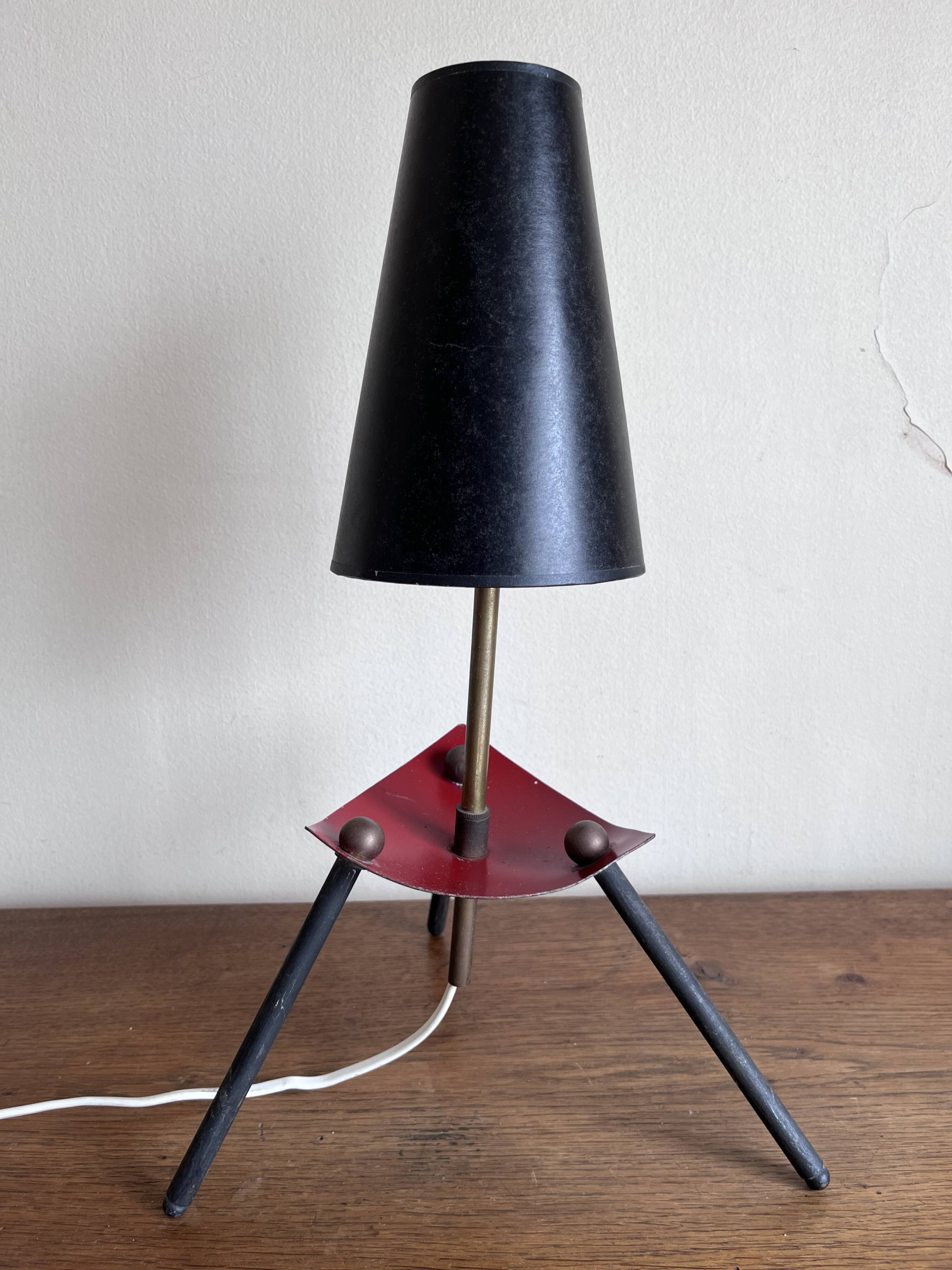 1950s modernist tripod lamp made of sheet metal and brass.