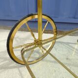 Golden wheels serving table