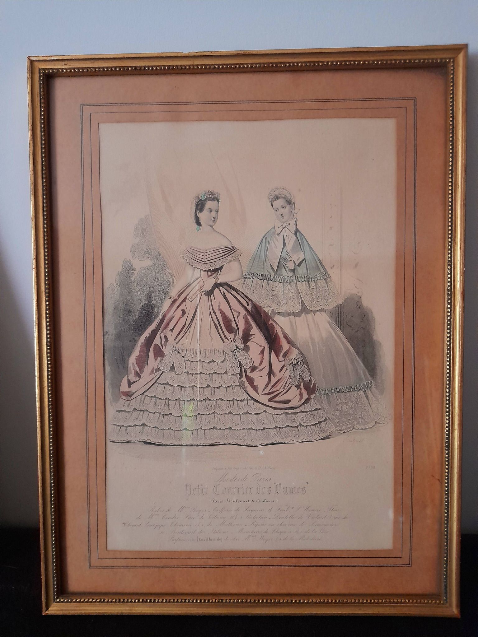 Set of 2 golden frames old engraving "Petit courier des Dames" "journal des Demoiselles"