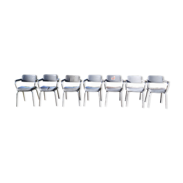 7 Pullman armchairs