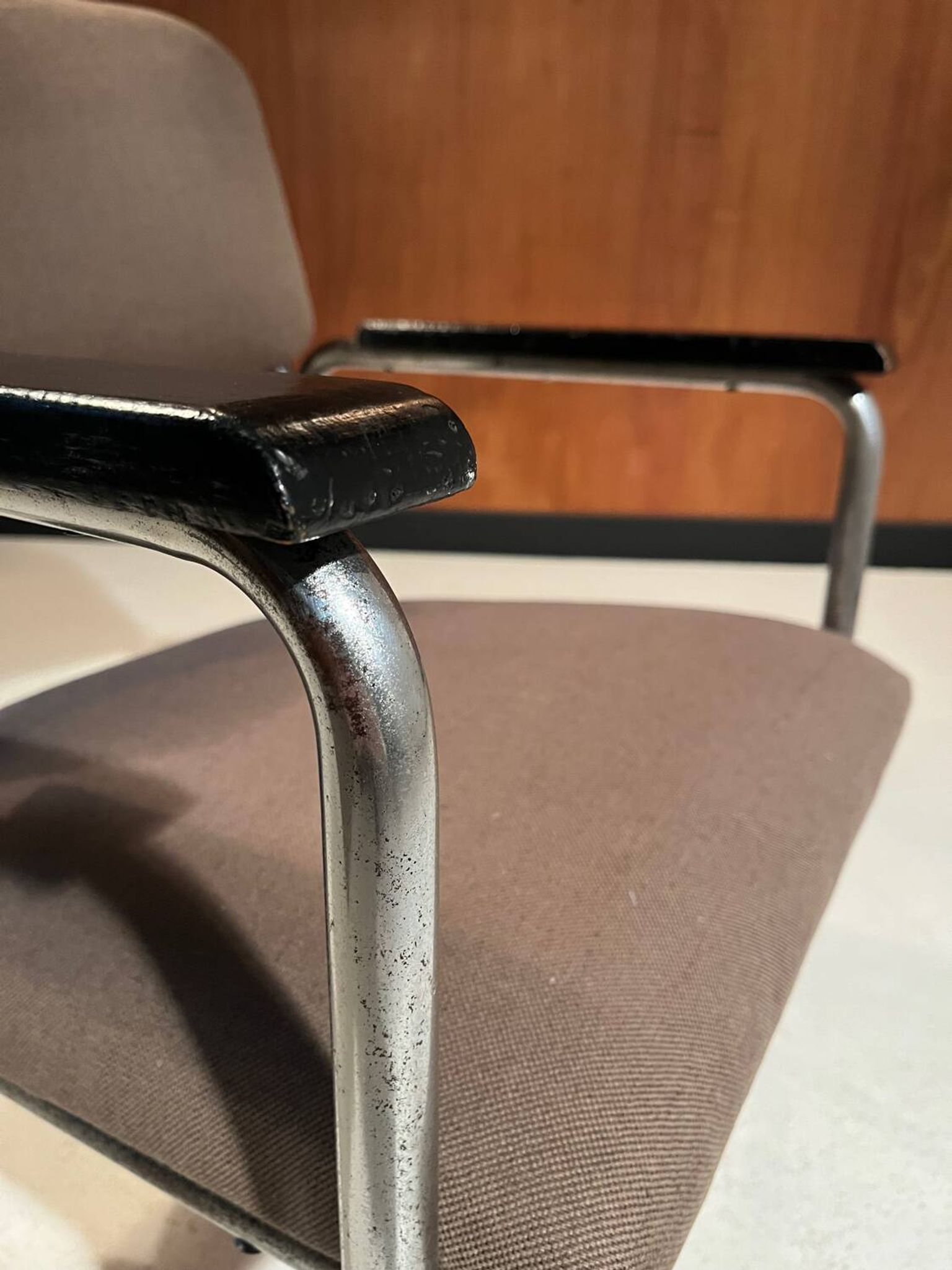 Fauteuil moderniste vers 1930