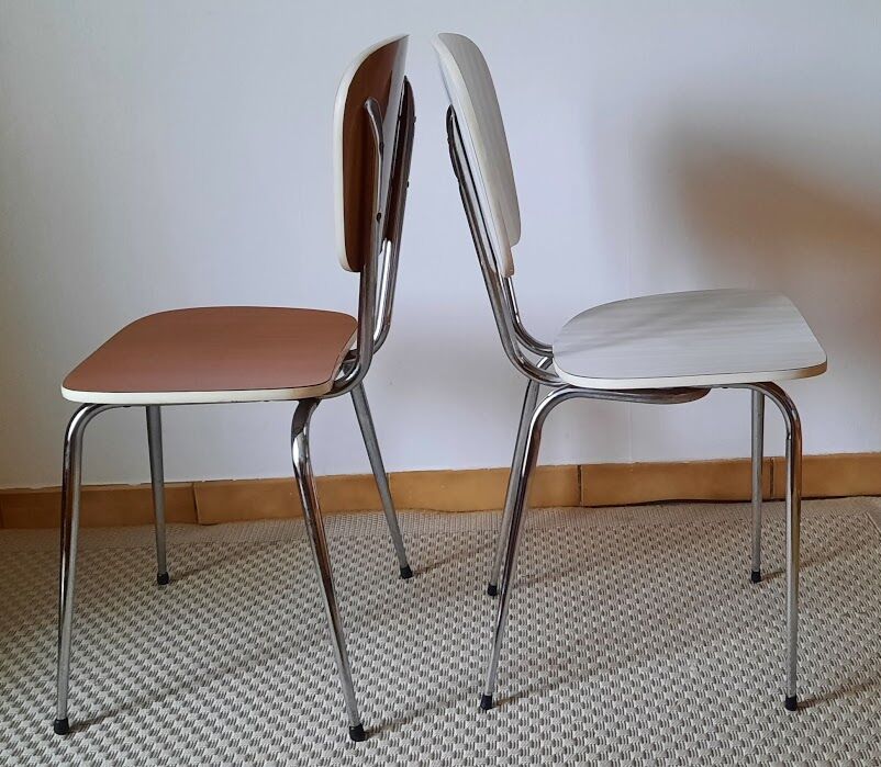 Lot of formica chairs