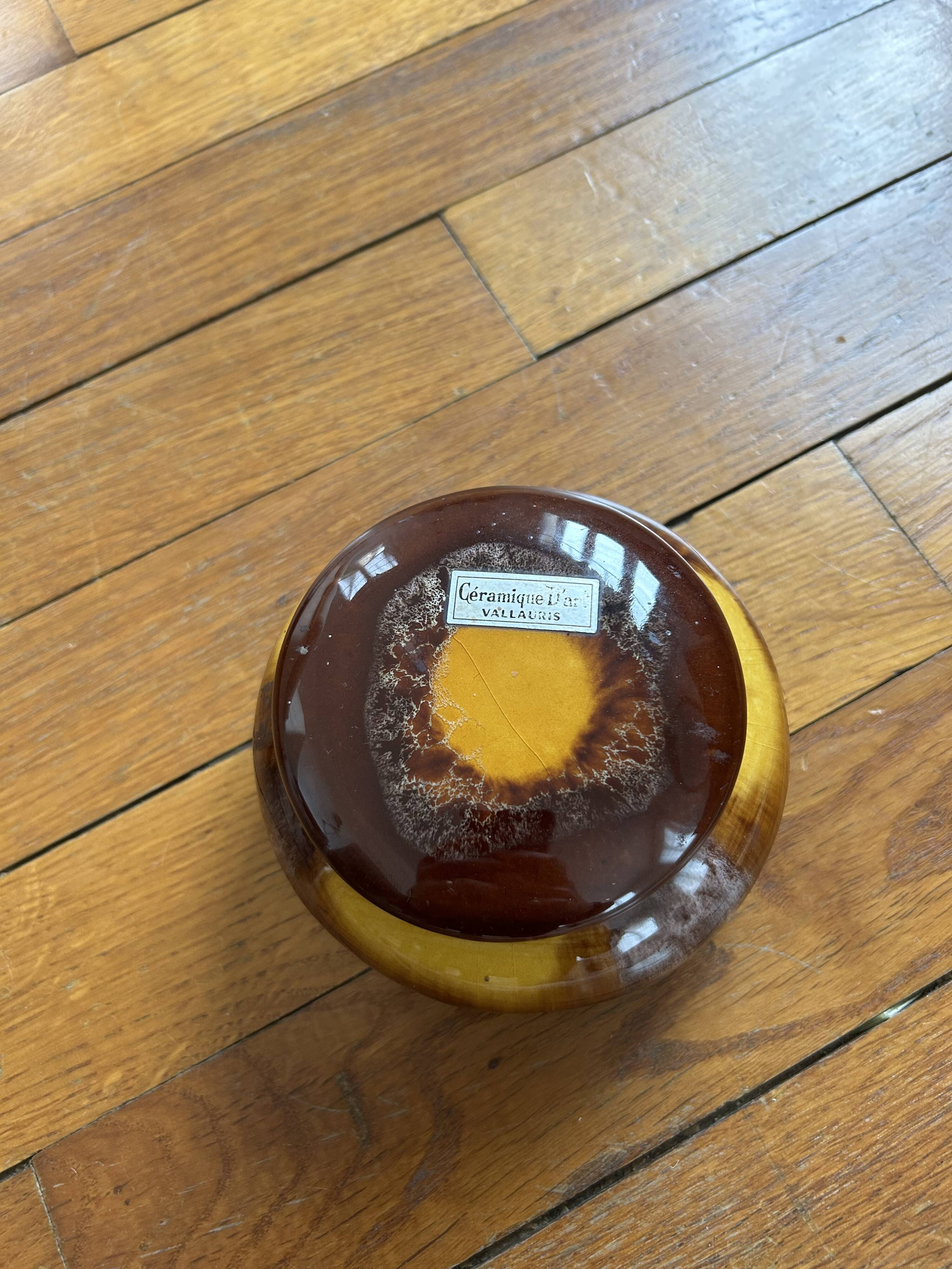 Vallauris bonbonnière