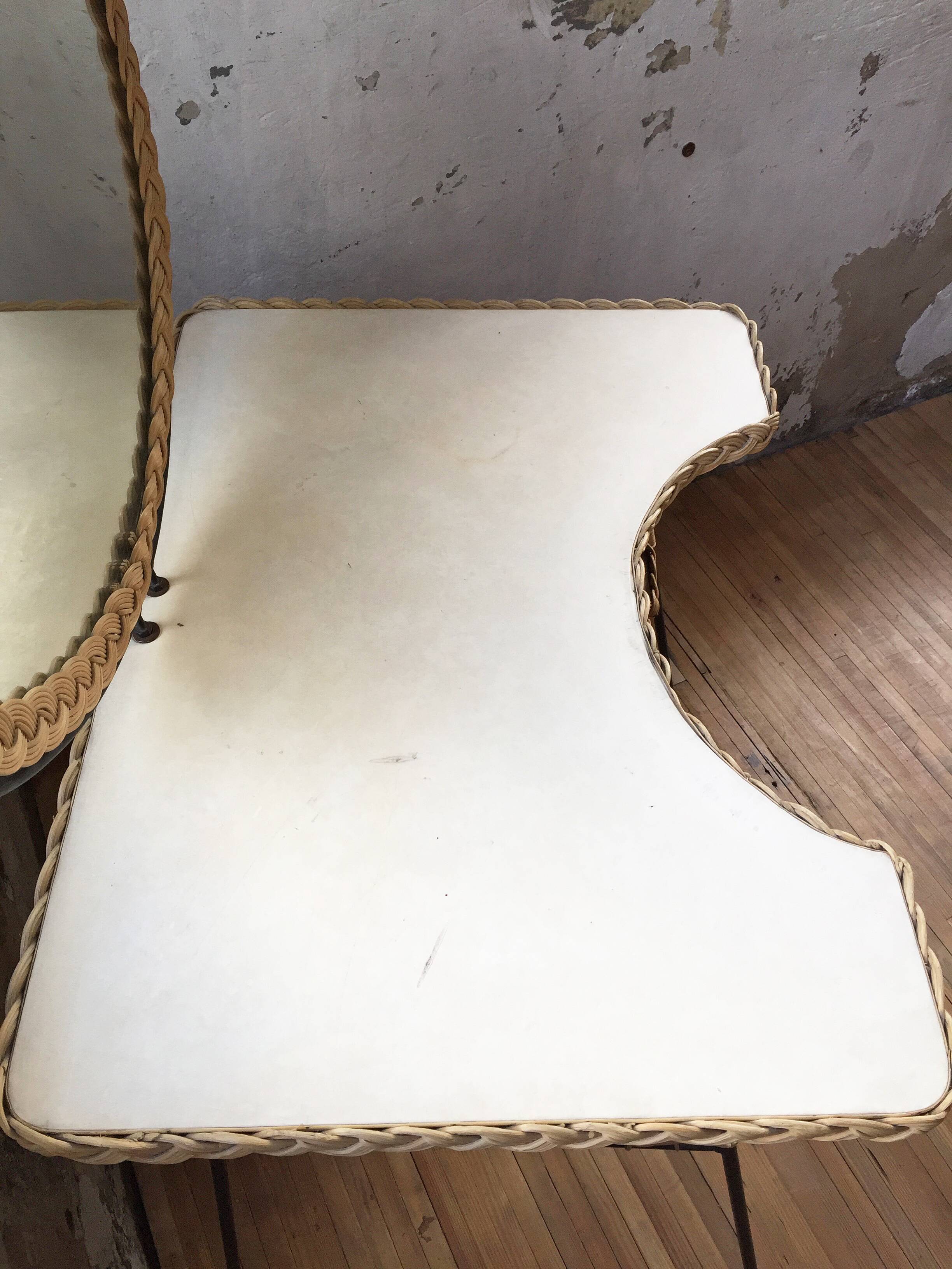 Vintage wicker vanity