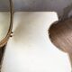 Coiffeuse vintage en osier