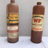 Paire ancienne bouteille grès marron avec étiquettes origine vintage