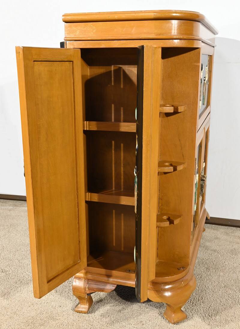Asian Liquor Cabinet in Lacquered Wood, China – 1950