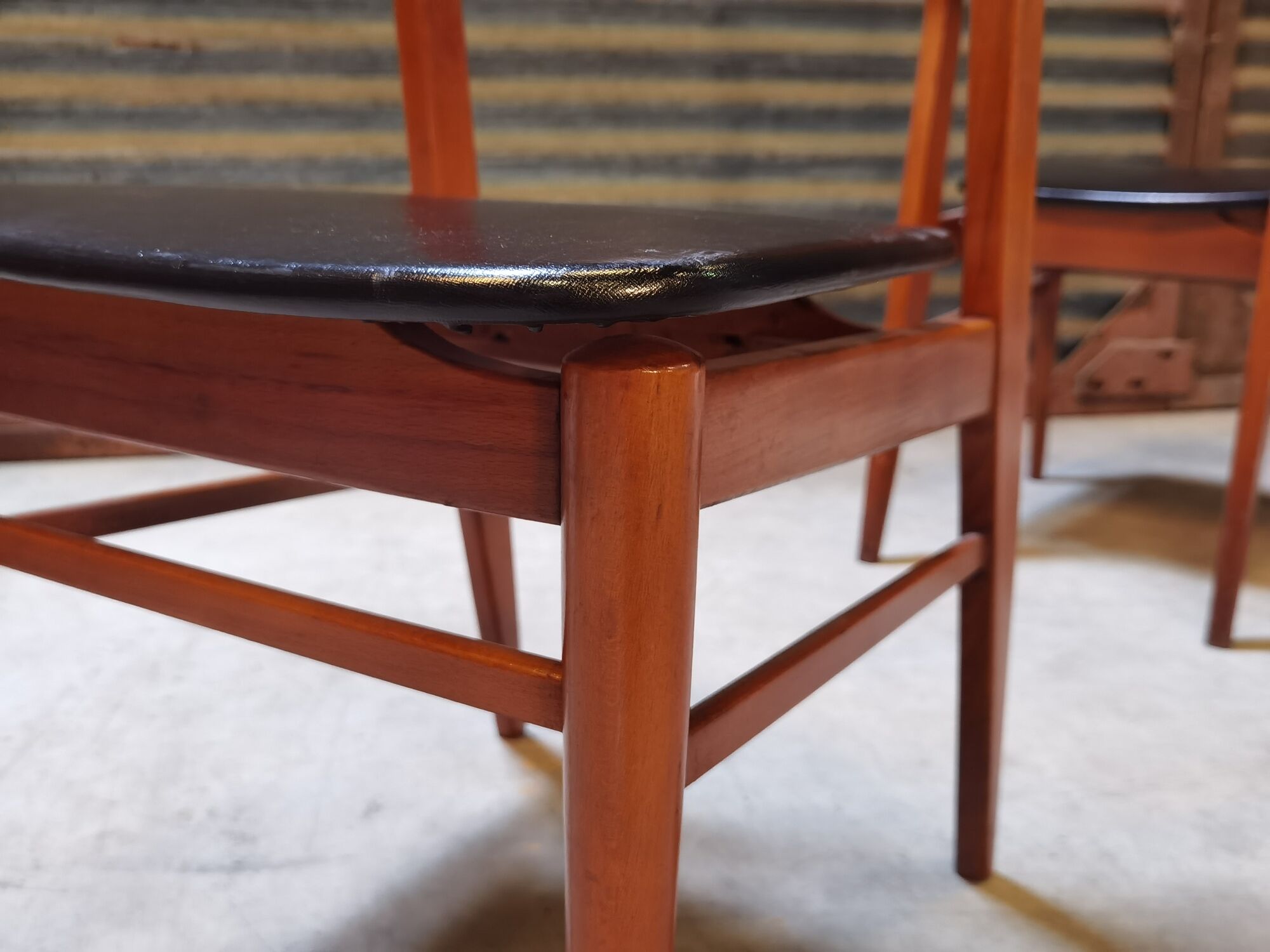 Set of 4 french chairs in scandinavian style year 60