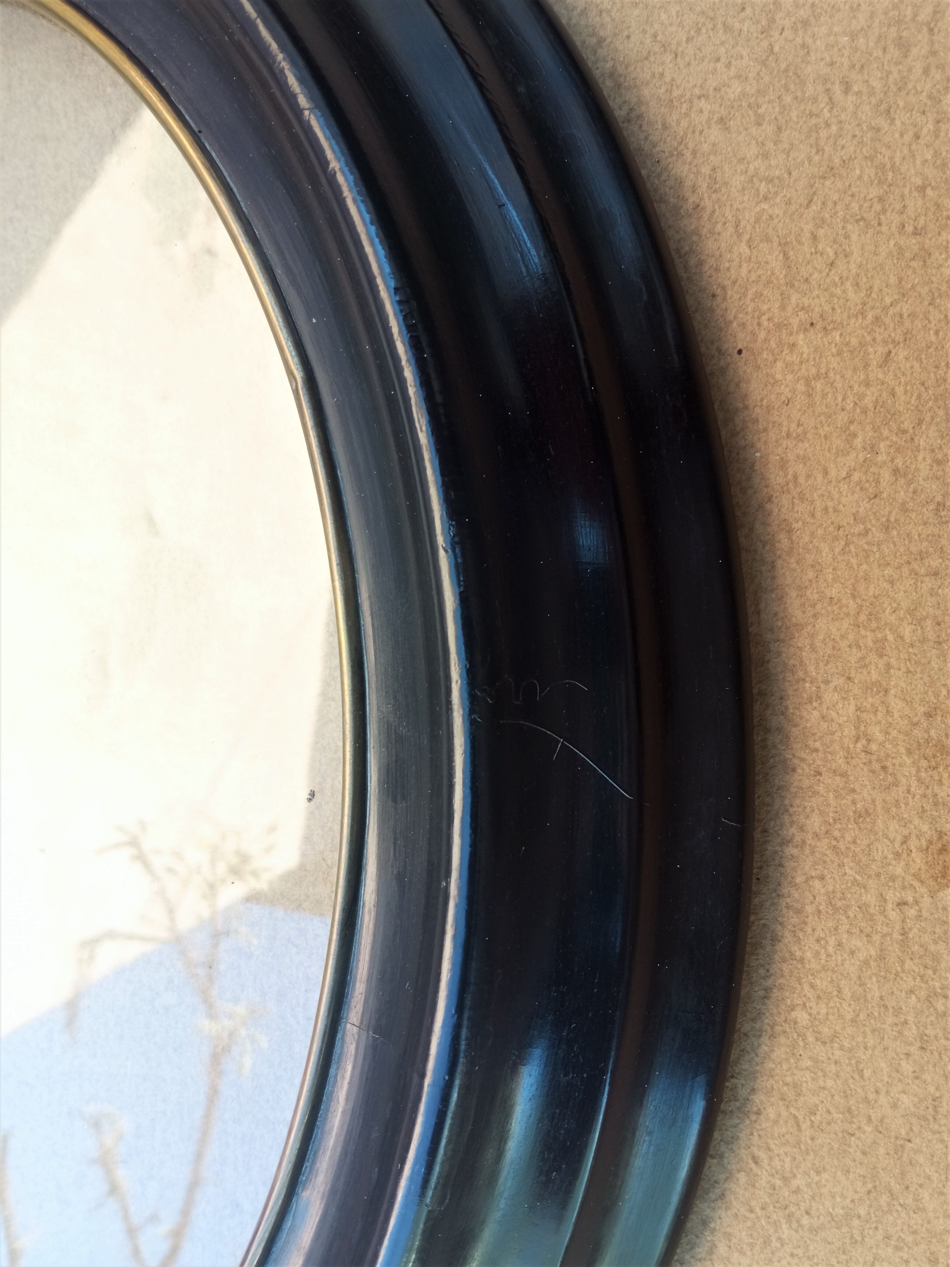 Black lacquered oval frame with its blown glass - Napoleon III - view 25.4 x 20.4