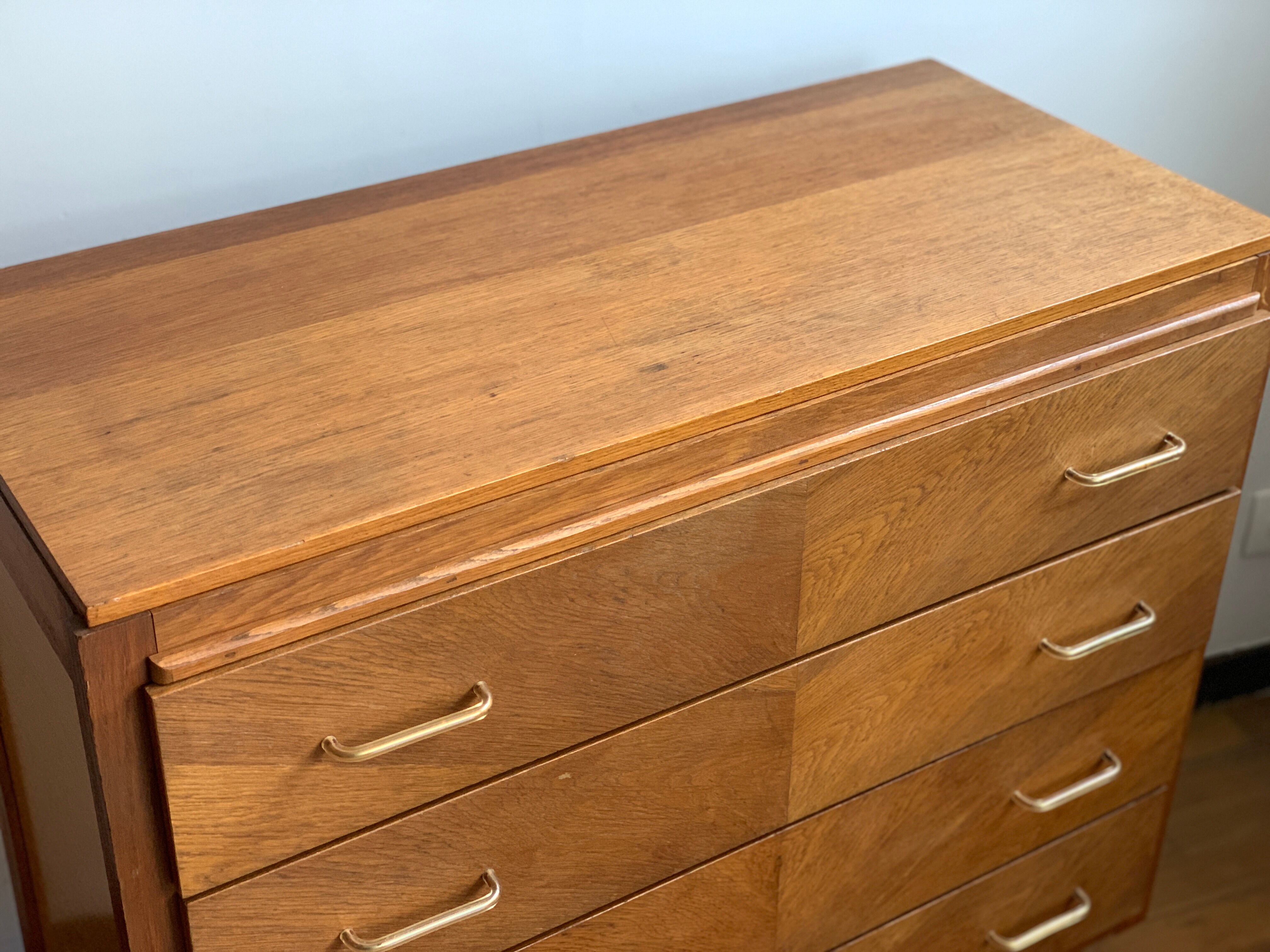 Commode vintage