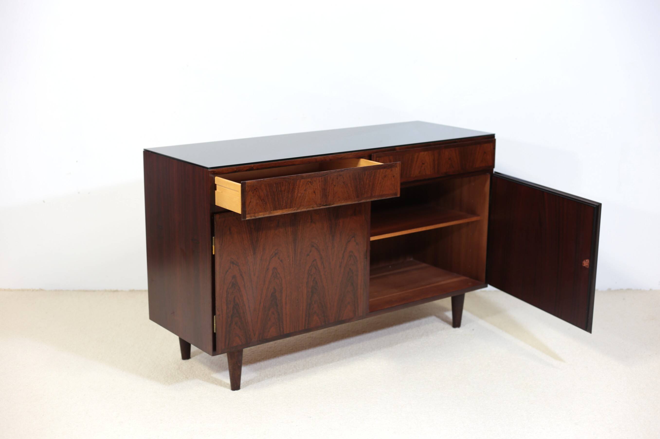 Buffet Omann Jun en palissandre