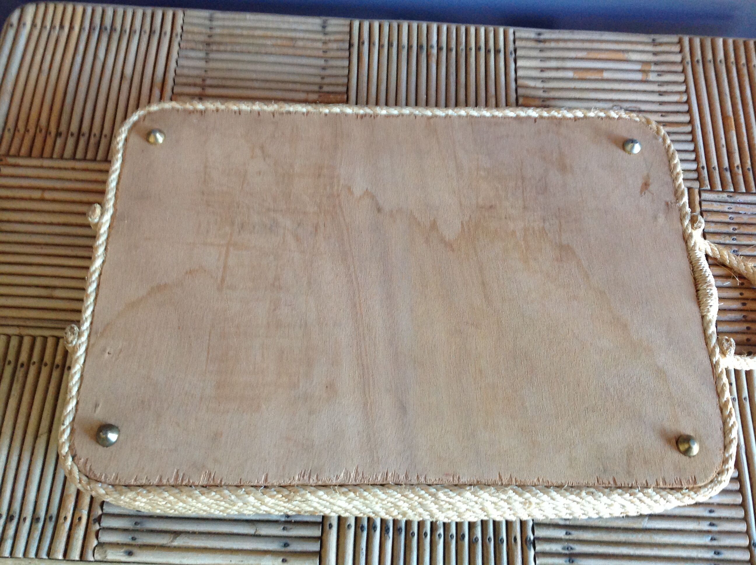 String and formica tray