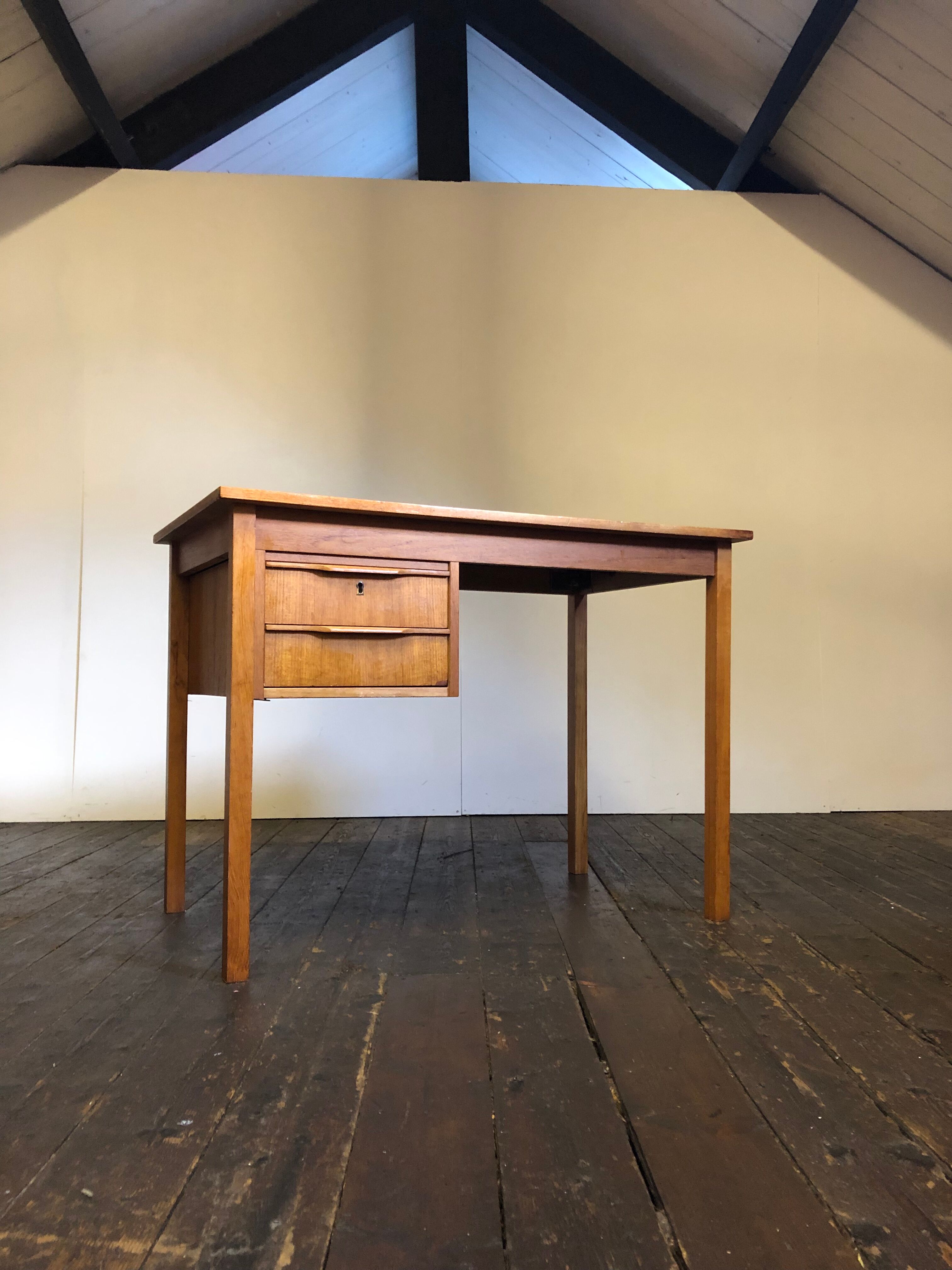 Danish desk mid-century by Domino Mobler