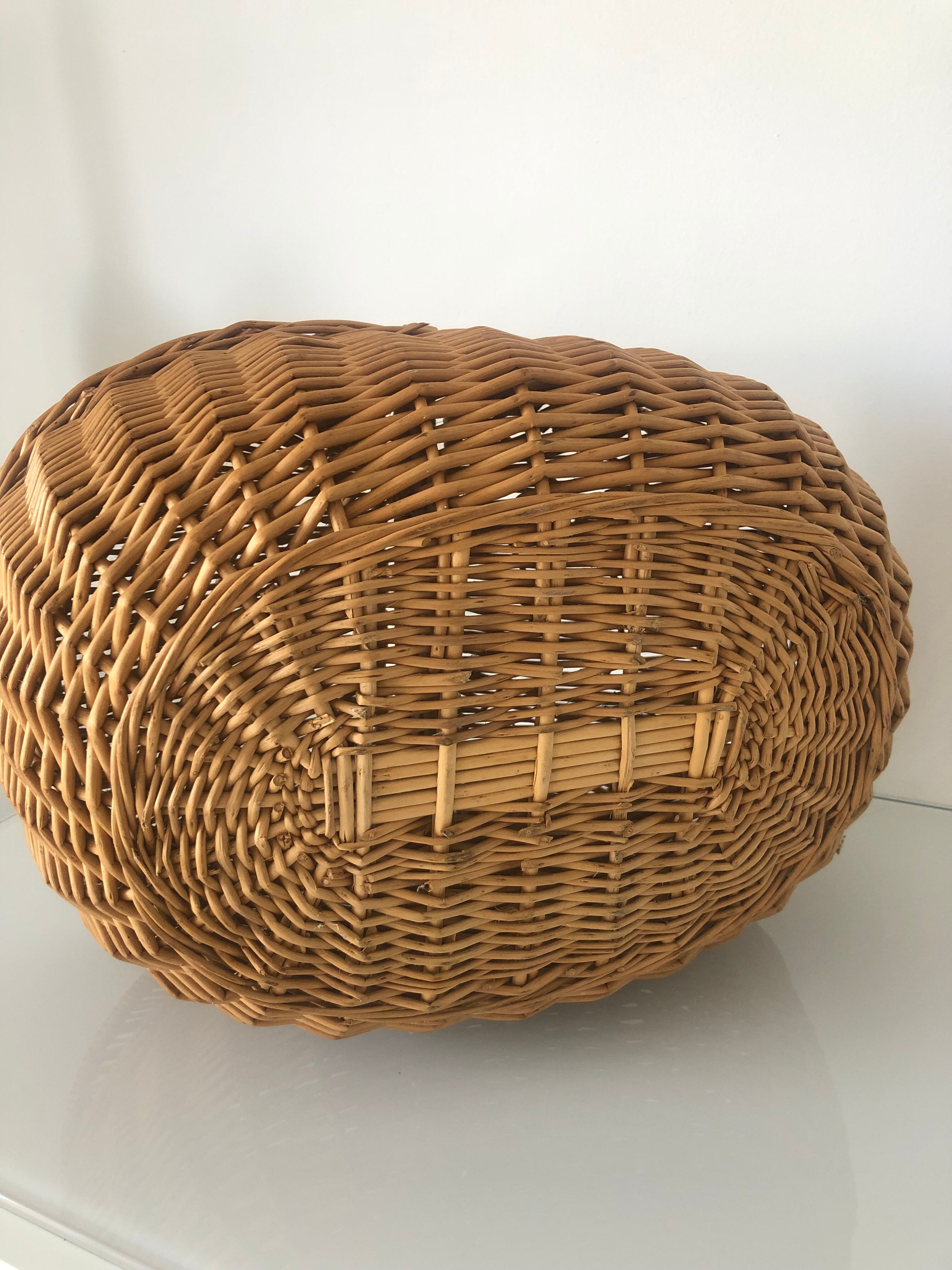 Wicker basket