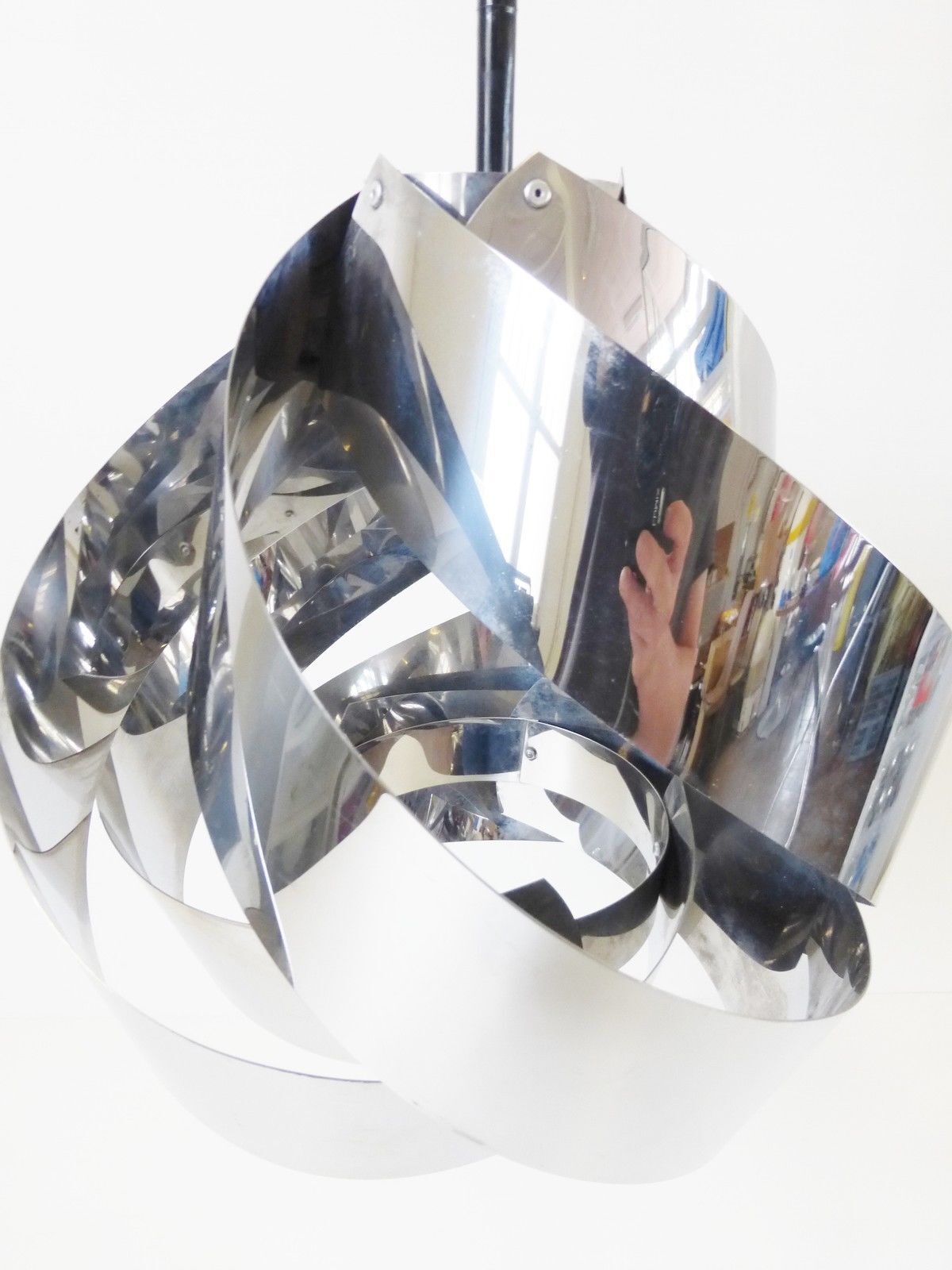 Suspension giant spiral-shaped chandelier in chrome 1970 vintage space age pop 70's seventies during light