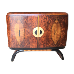 bar tourne disque