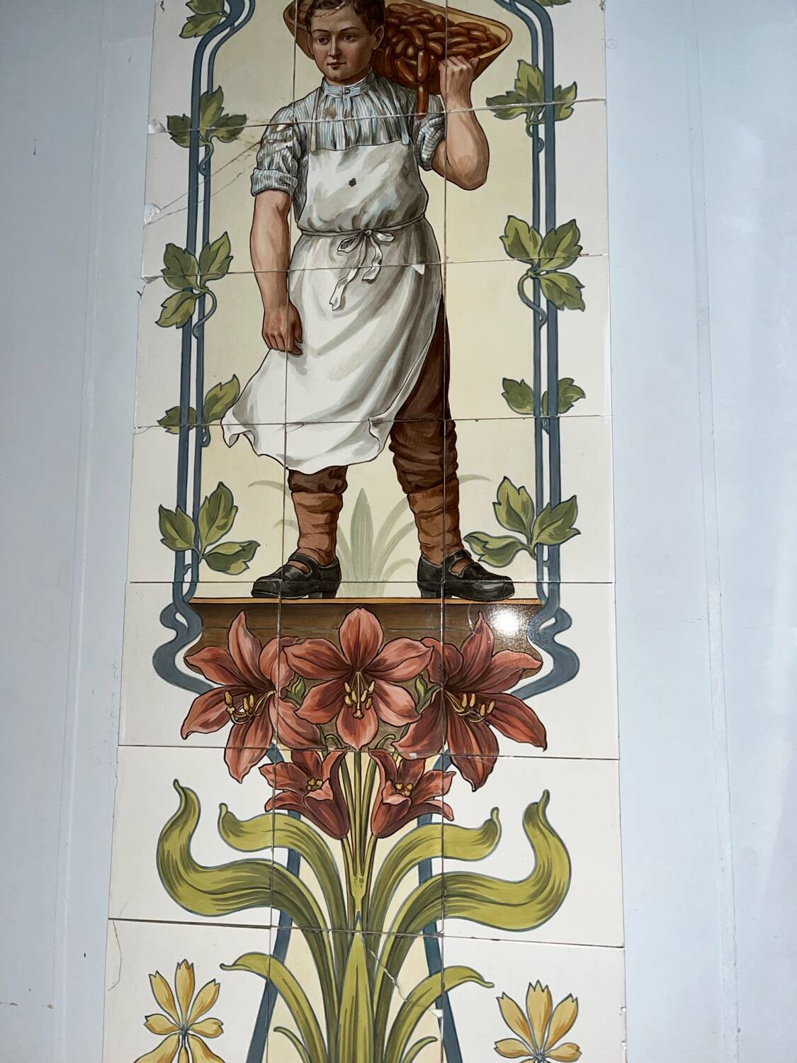 Villeroy and Boch vintage butcher tile fresco