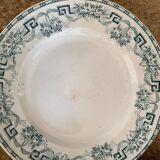 7 flat iron earth plates from Moulin des loups & Hamage.