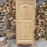 Armoire en chêne massif