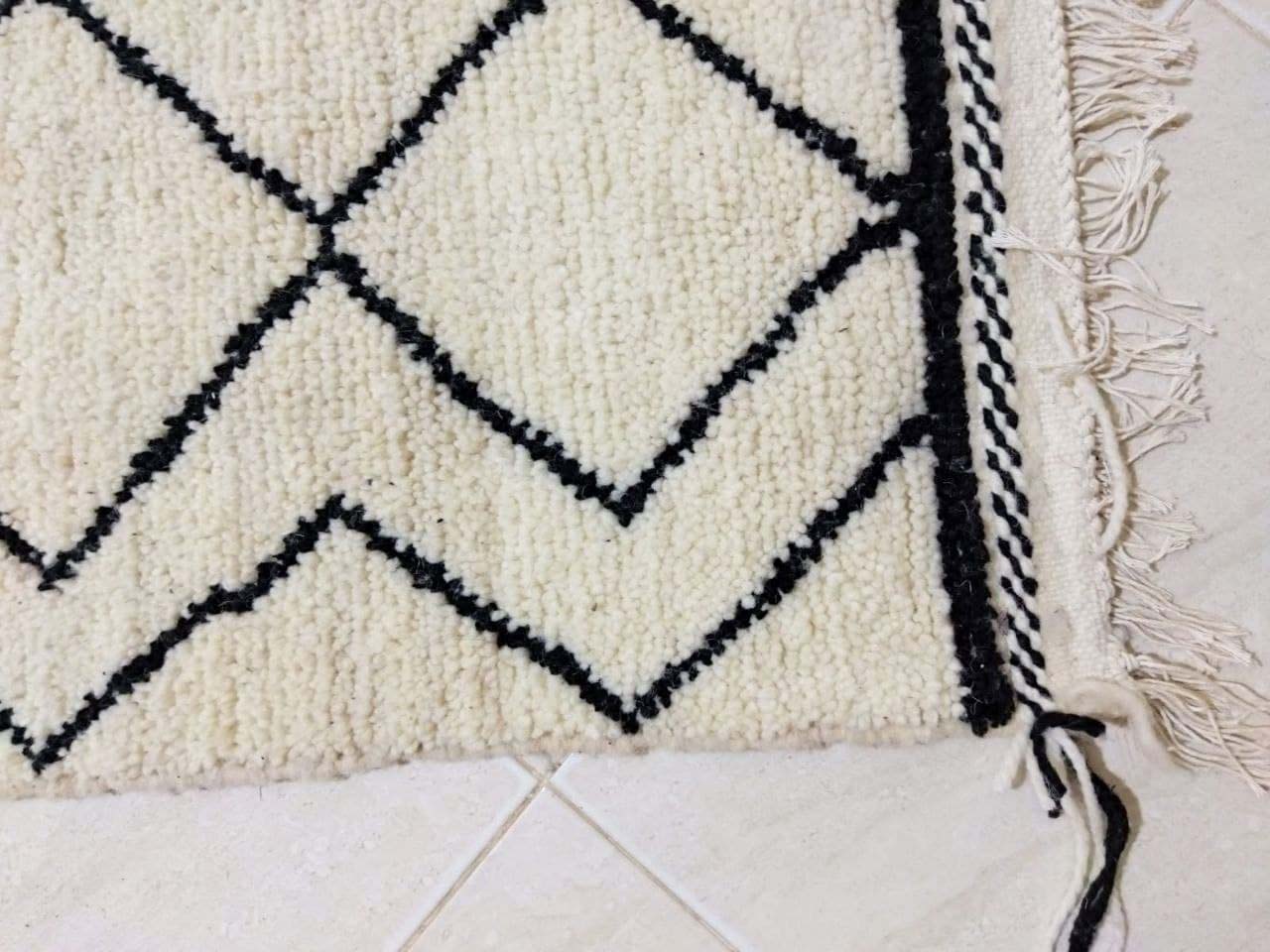 Moroccan berber carpet 253x130cm