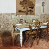 Farm table