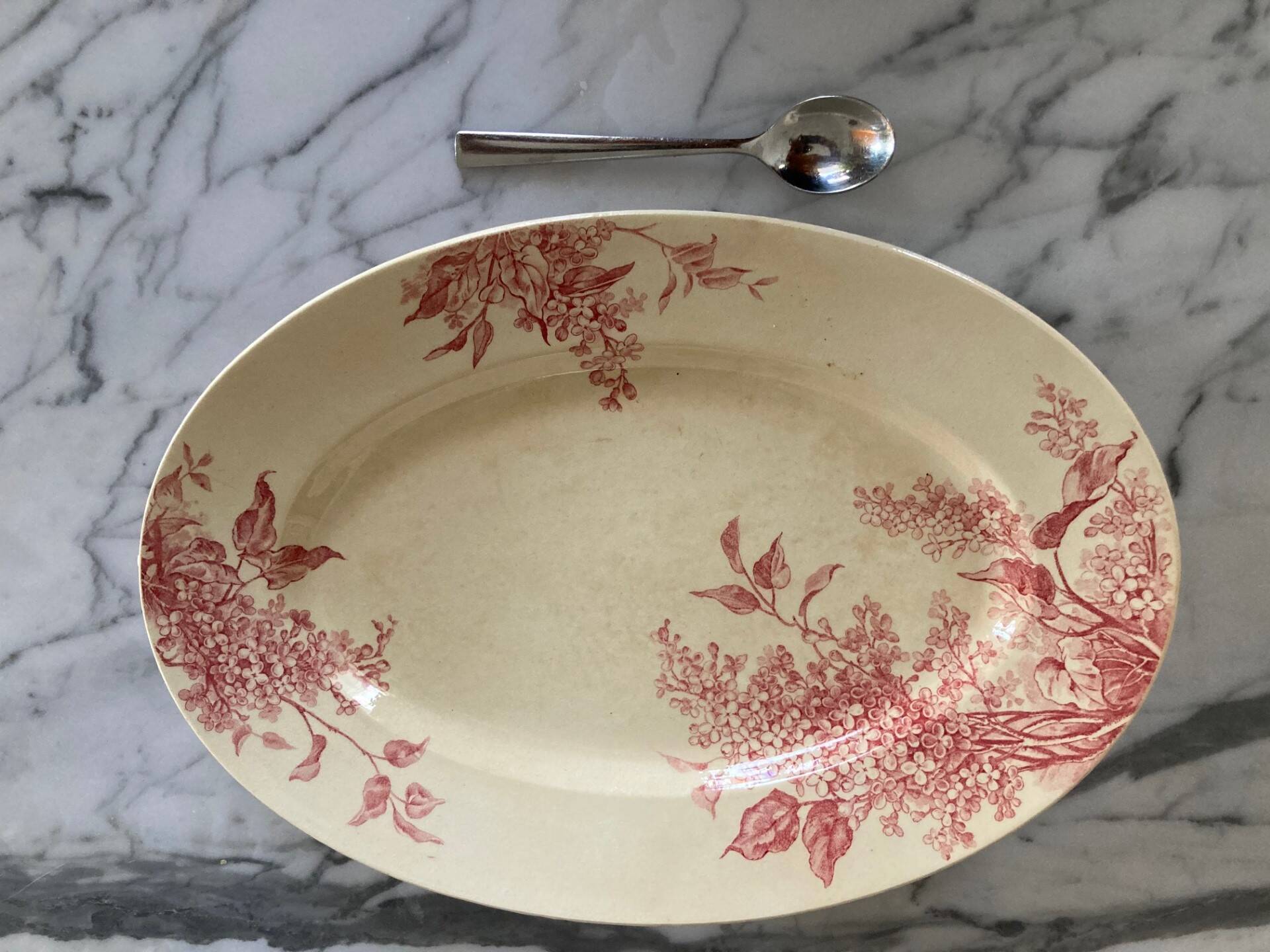 Large oval gien dish, pink lilac model
