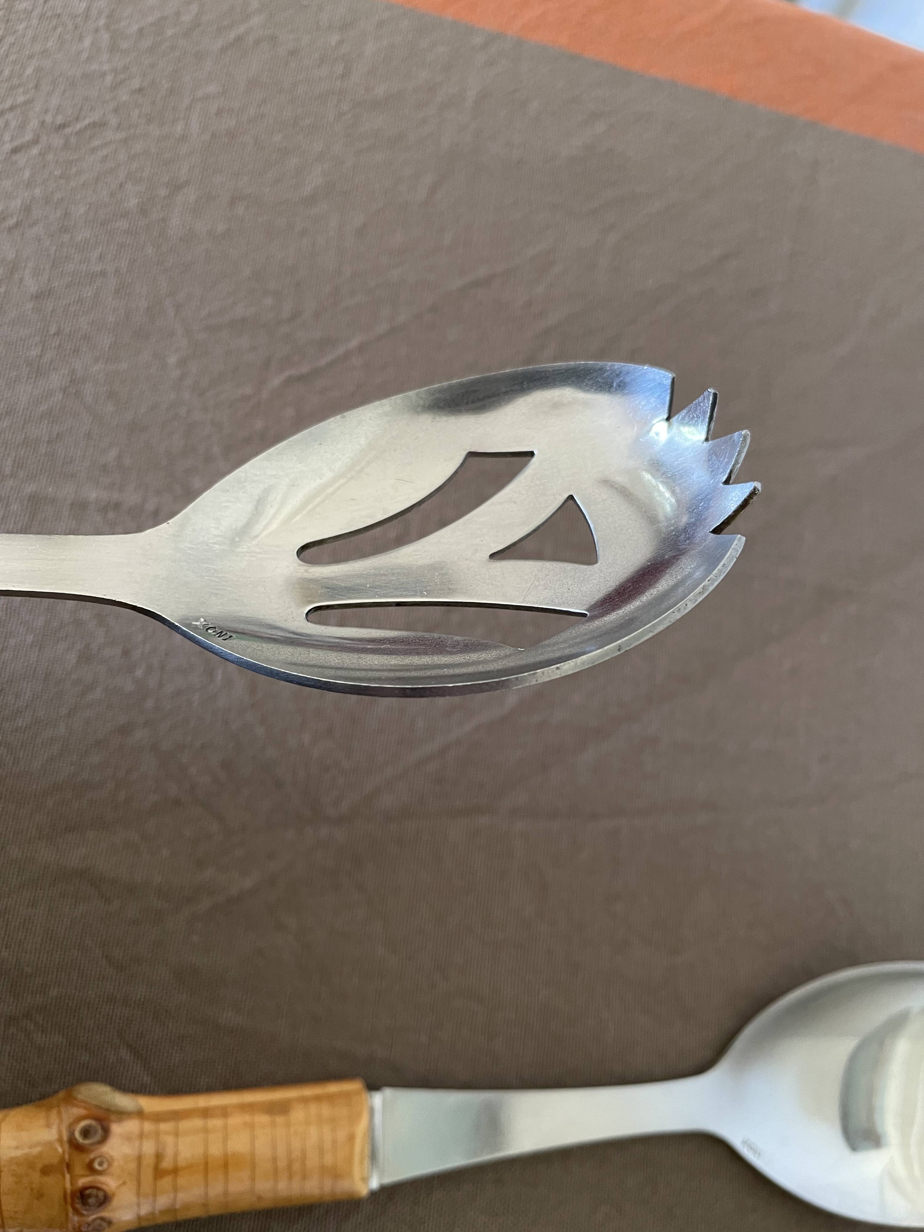 Salad servers with bamboo handles