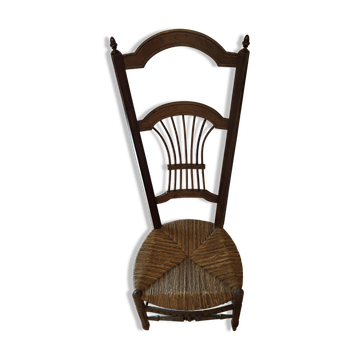 Antique nursing chair in wood and straw from Brittany (late 19th / early 20th century)