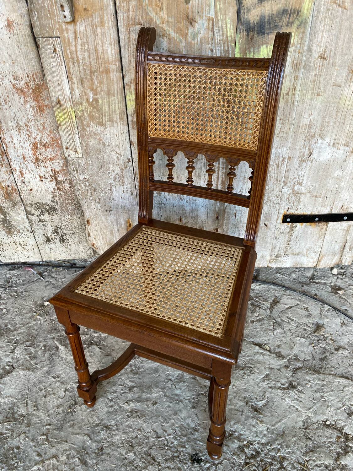 Chaise ancienne neo renaissance chêne + assise + dossier cannées vintage
