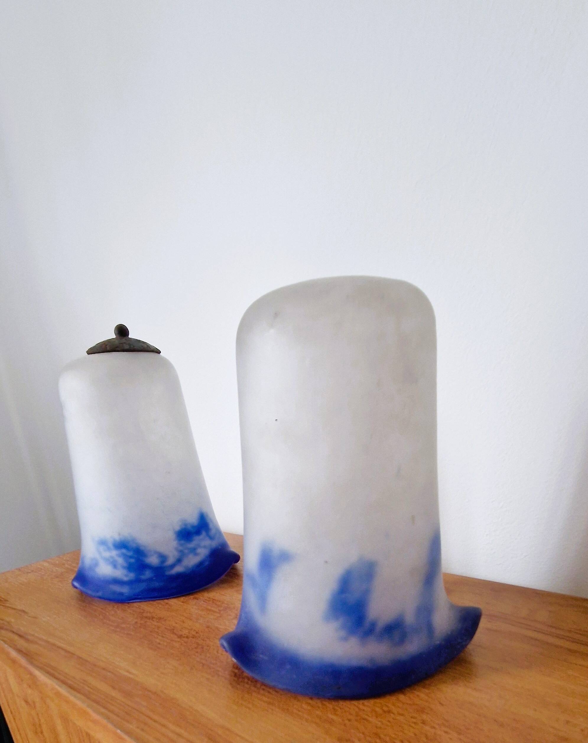 Noverdy white and blue glass paste lampshade