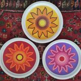 Set of 3 vintage serving trays Diameter 33cm