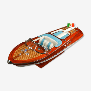 Maquette bateau en bois Riva Aquarama 55 cm