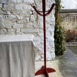 Porte-manteau Cactus de Mauro Pasquinelli - en bois rouge