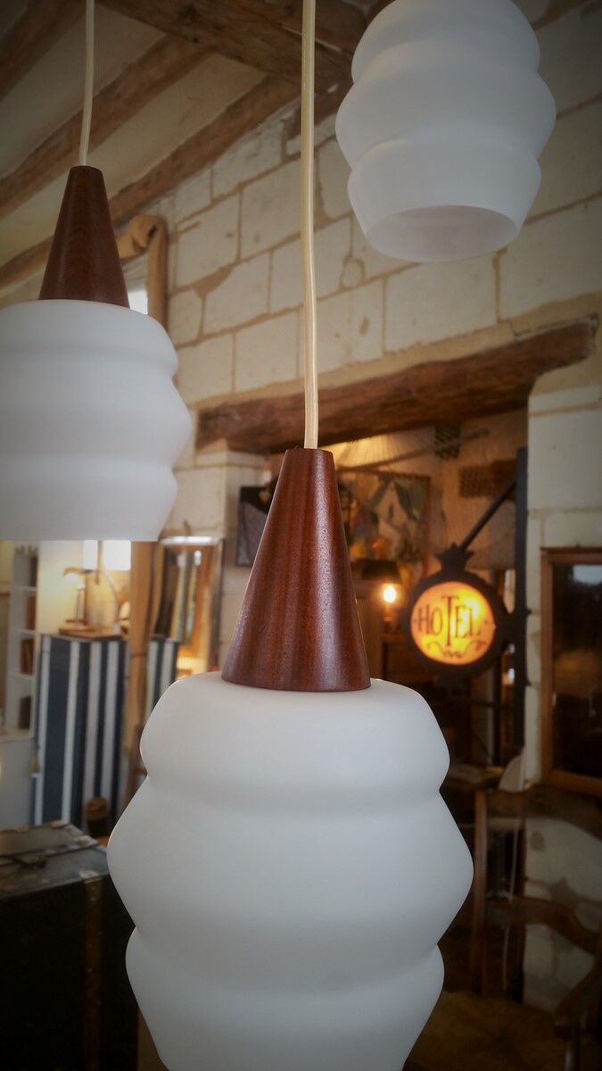 Scandinavian boomerang chandelier