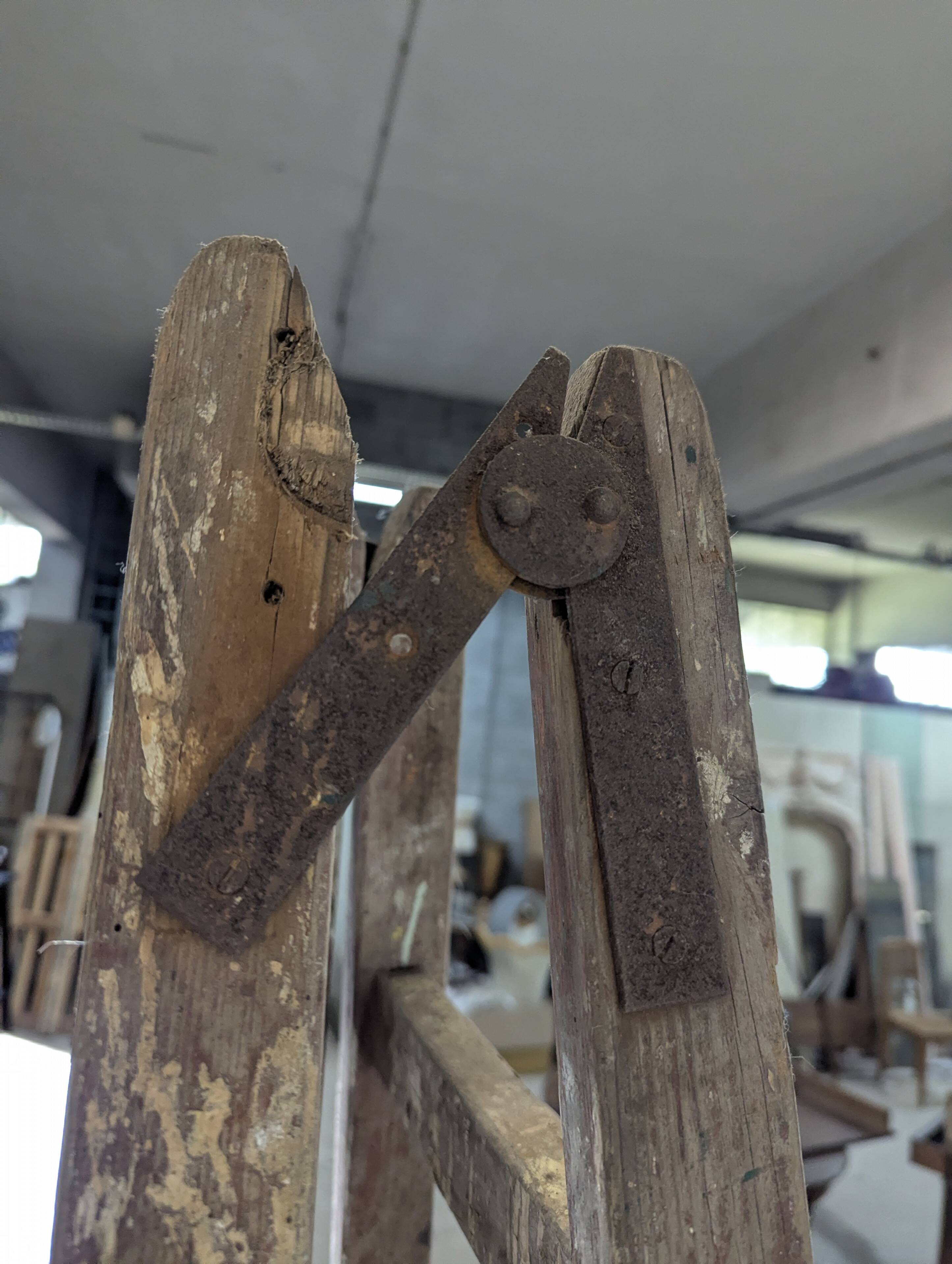 Old scale