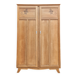 Armoire parisienne art