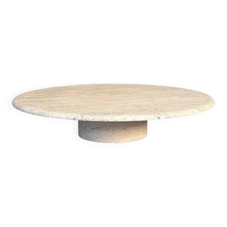 Grande table basse ronde en travertin par Up & Up, Italie, années 1970.