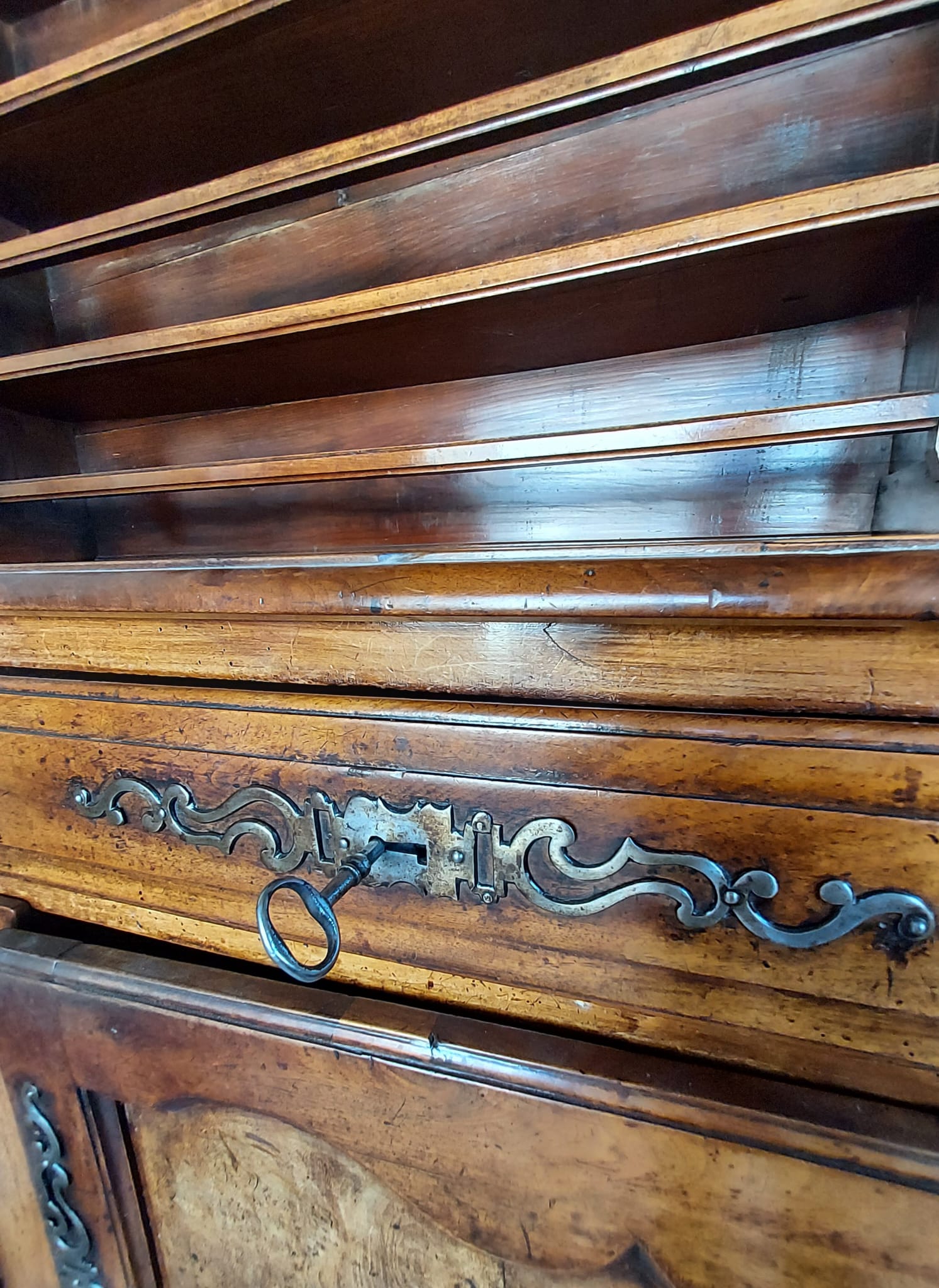 Buffet Vaisselier Noyer