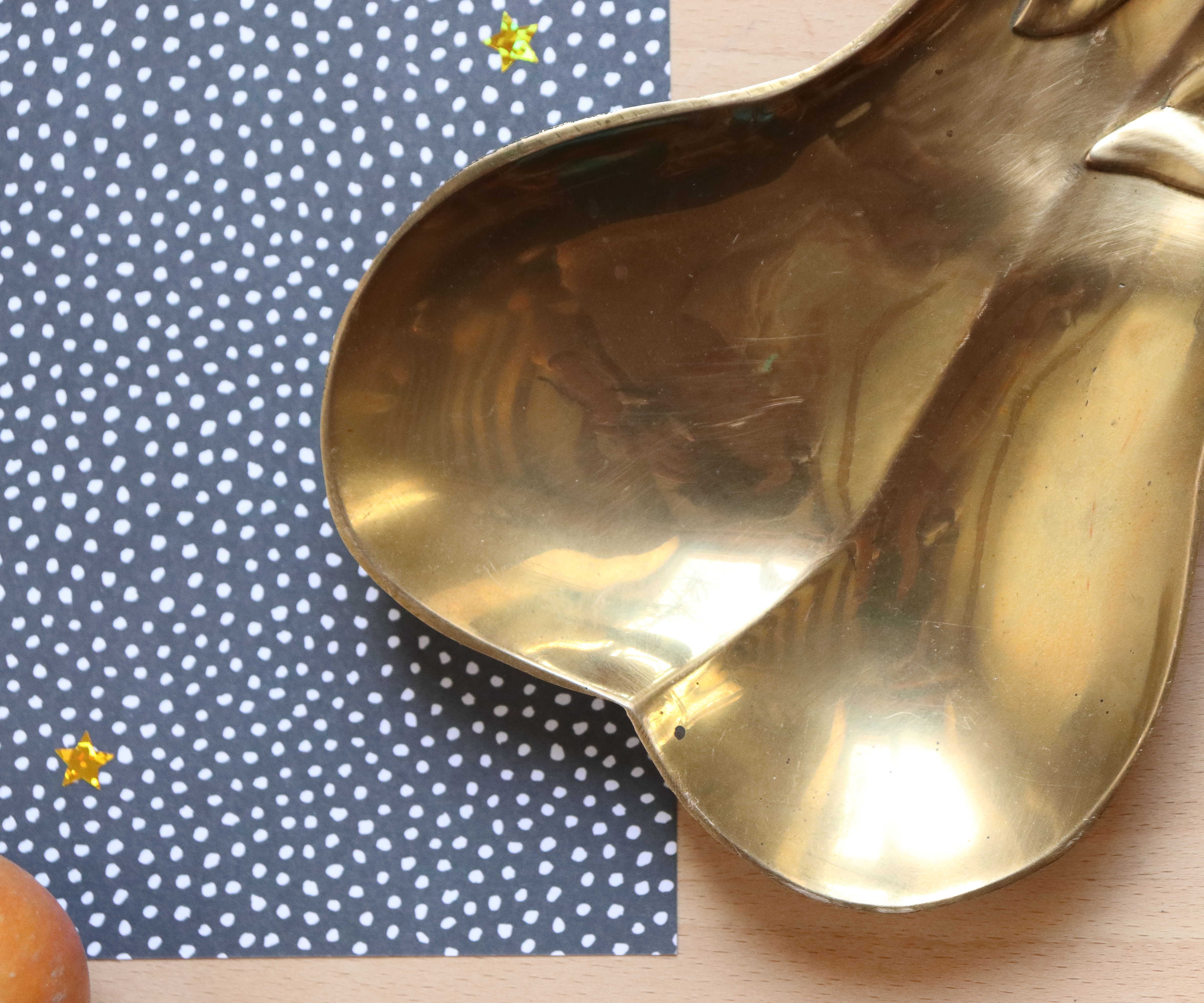 1960s gold-plated brass pear-shaped pocket emptier