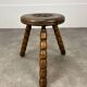 Tabouret tripode brutaliste dans le goût de Dudouyt