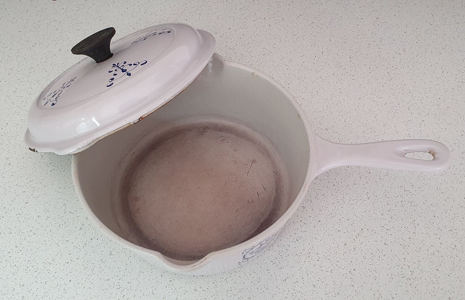Set le Creuset fondue pot and casserole