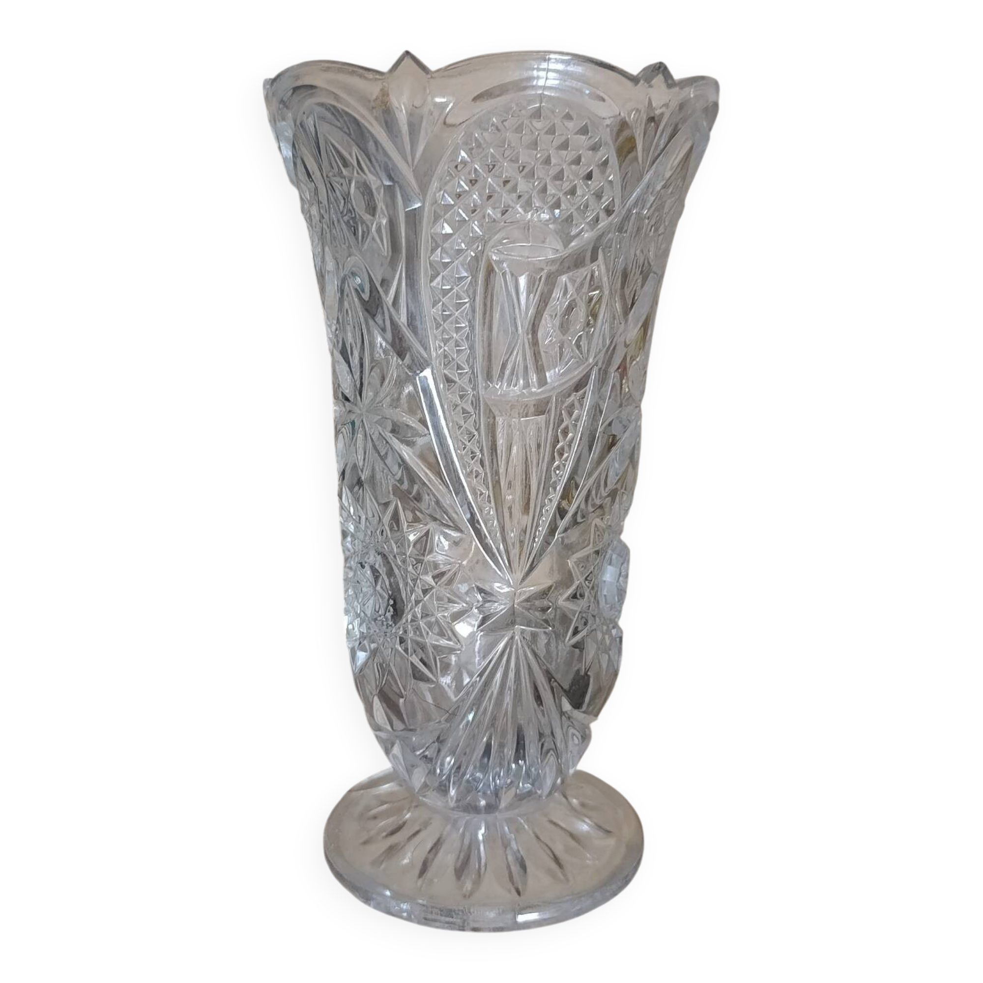 Large vintage pressed glass vase, an impressive and very decorative piece.