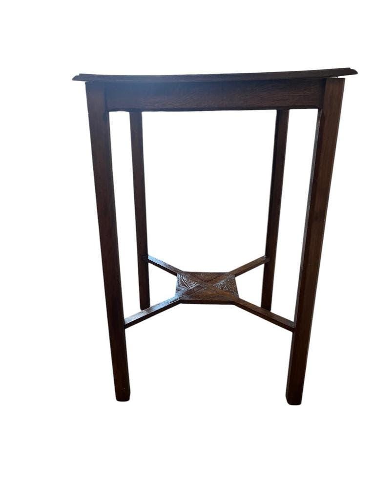 Table d'appoint/plante/étagère vintage haute en bois brun