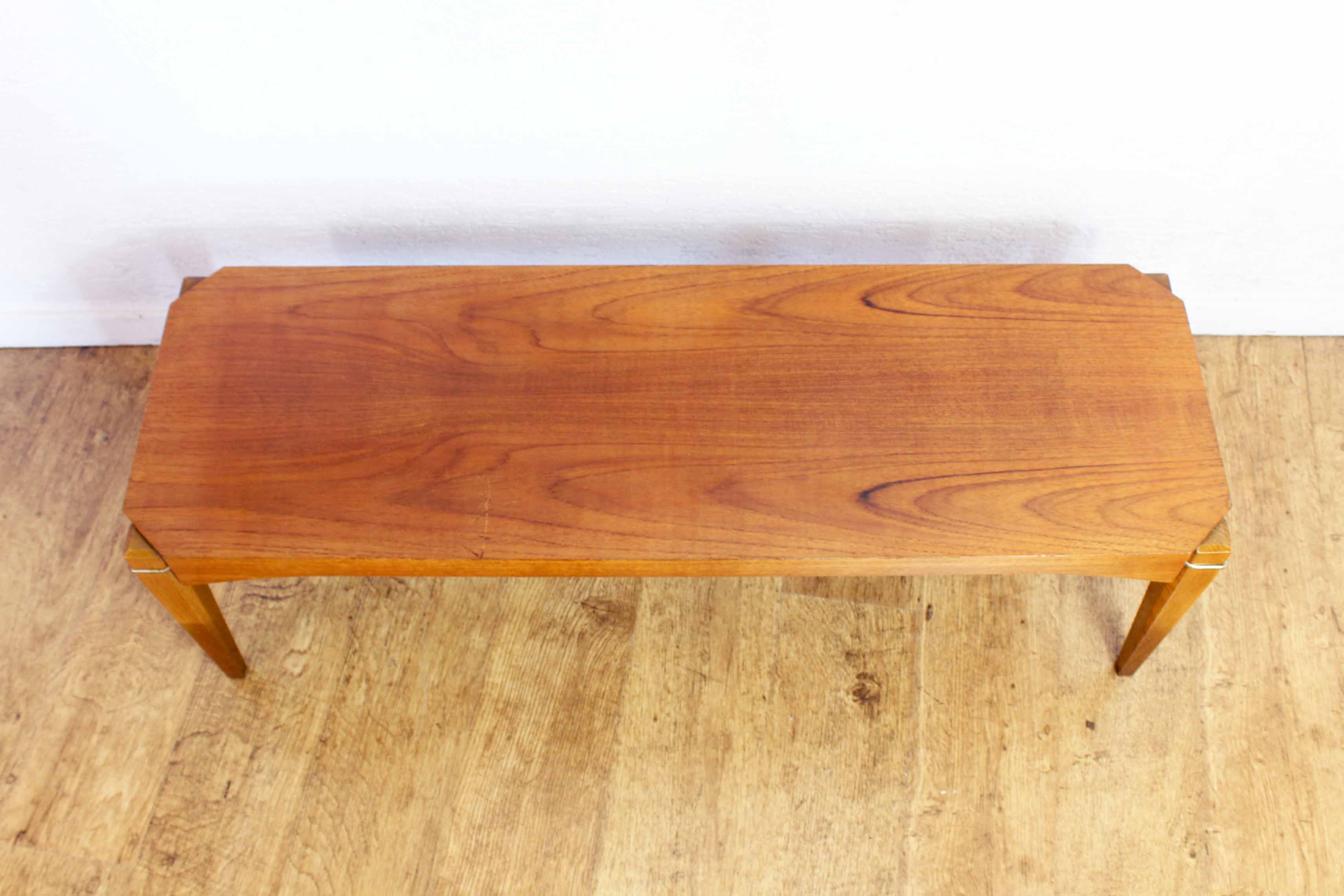 Table basse design scandinave années 70