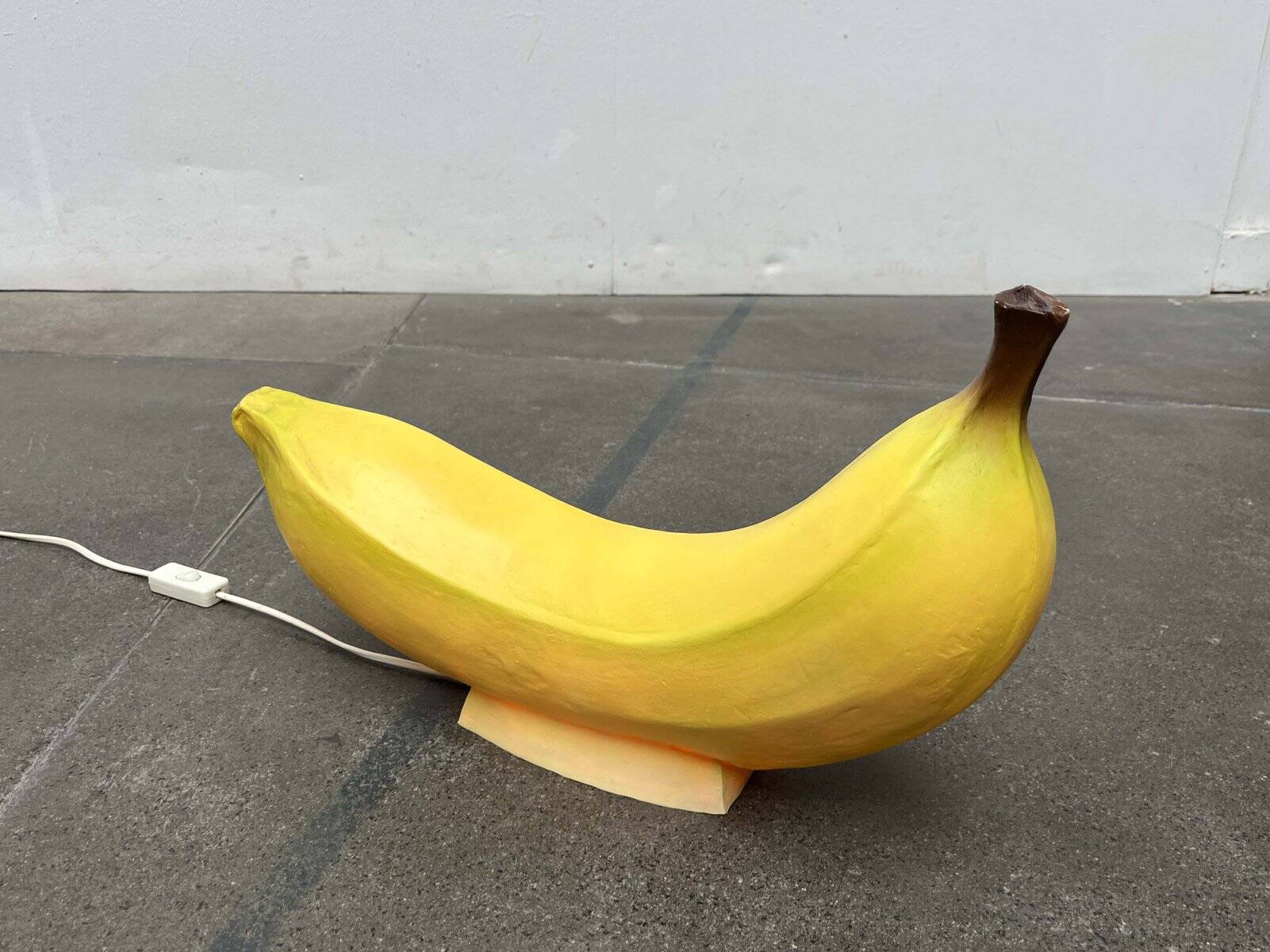 Postmodern banana floor lamp by Heico, 1980s.