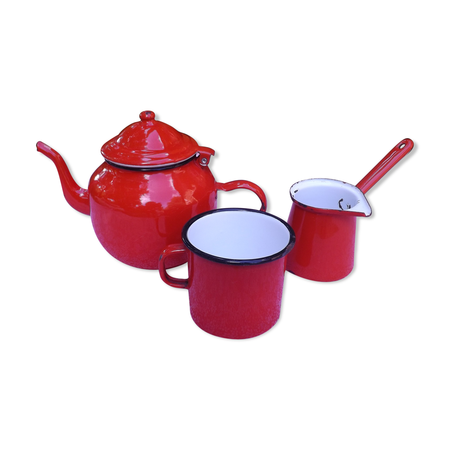 Lot 3 items enamelled tole