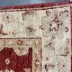 Tapis oriental en laine rouge motif floral,  fait main