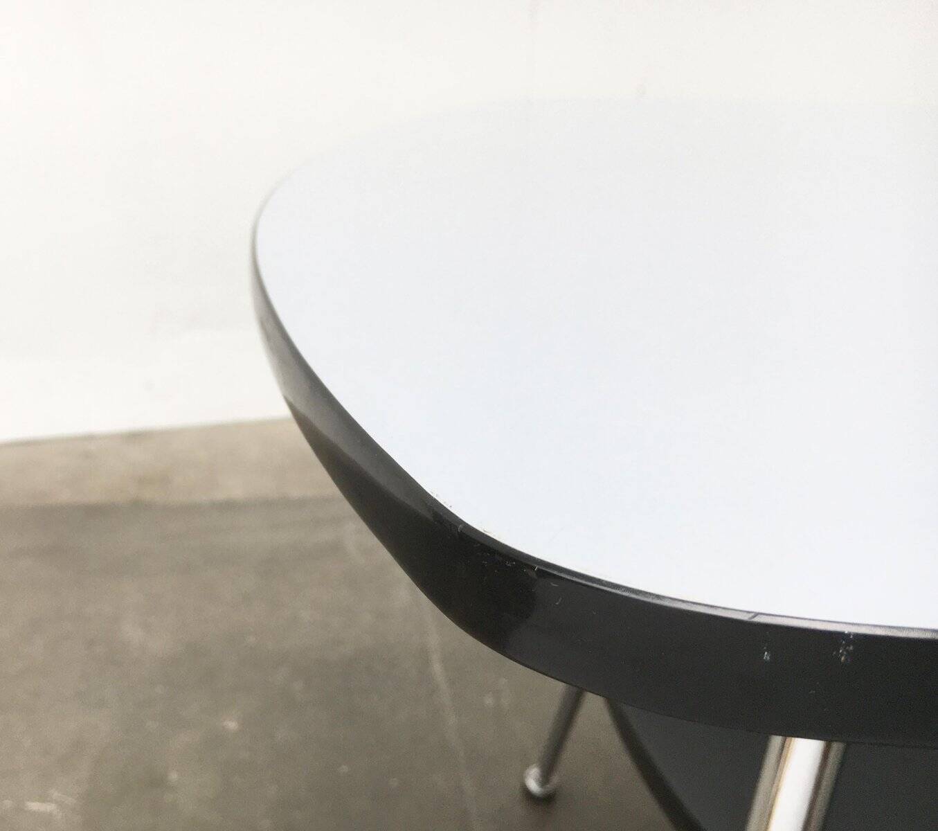 Table basse trépied allemande mi-siècle de Mauser Werke Waldeck