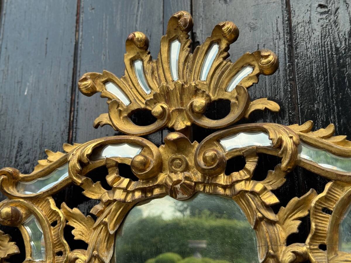 Louis XV style mirror with parecloses in gilded wood, early 19th century, Empire A